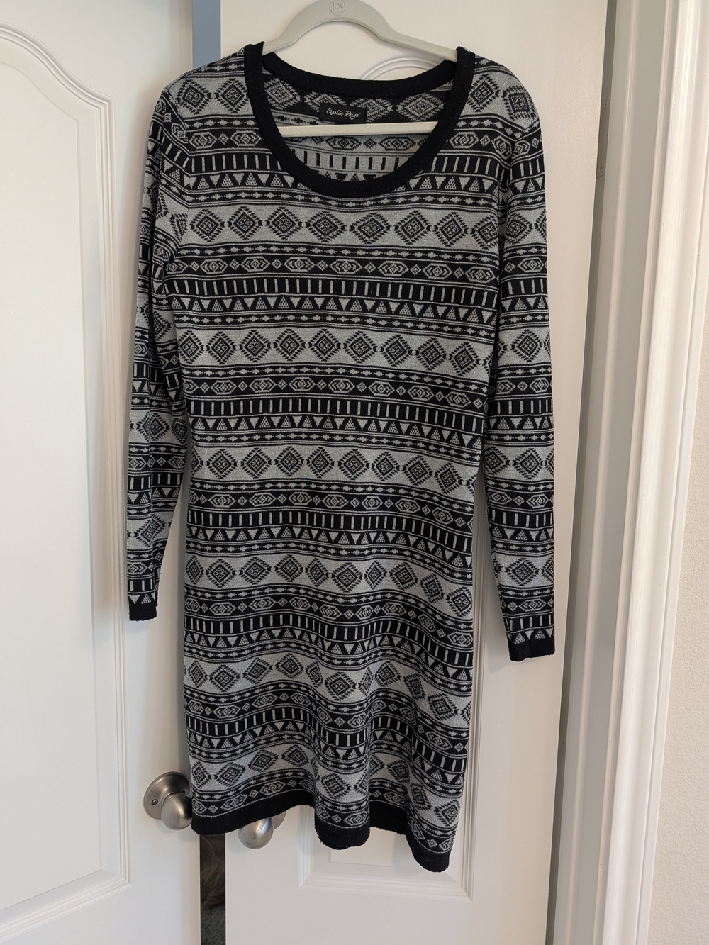 Black & Gray Patterned Long Sleeve Sweater Dress